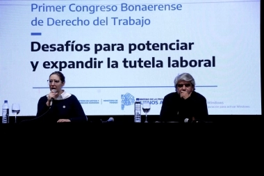 Transición en el Ministerio de Trabajo: Ruiz Malec y Correa juntos en un acto