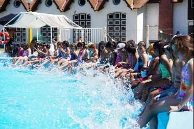 Más de 700 niños disfrutan de la Colonia Municipal de la Republica de los Niños
