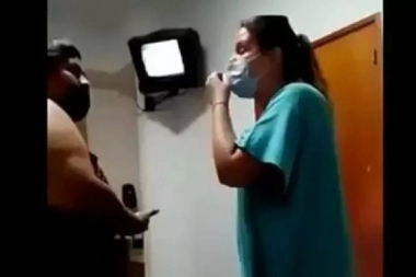 Video: así fue la violenta agresión de una mujer a dos médicos en un hospital de Pacheco