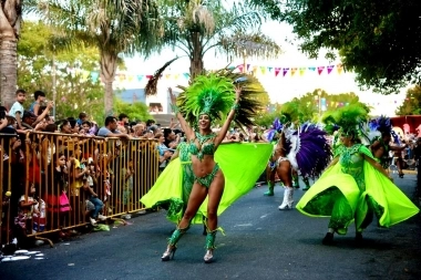 Con el cierre de la comparsa Marí Marí, más de 120.000 personas disfrutaron de los carnavales en La Plata