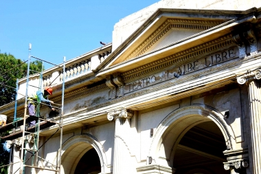 Puesta en valor: en La Plata, avanzan con la histórica obra de restauración del Teatro del Lago