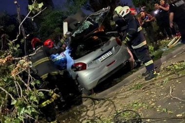 Un muerto y tres heridos: robo, persecución y violento choque en Villa Lugano