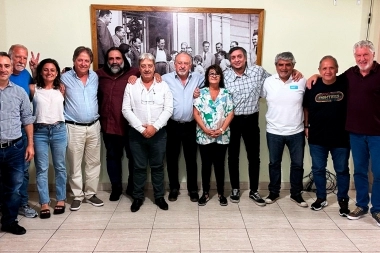 Máximo y Larroque se reunieron con sindicalistas para agitar el clamor de Cristina 2023