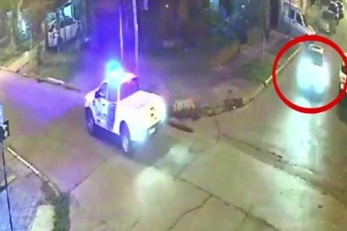 Conductor dominguero: robaron delante de la policía y el patrullero inició la persecución con mucha calma