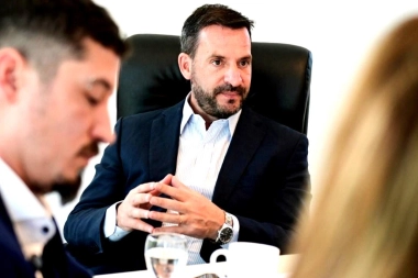 Acusan que la gestión de Sujarchuk ejerce "clientelismo político" en Escobar