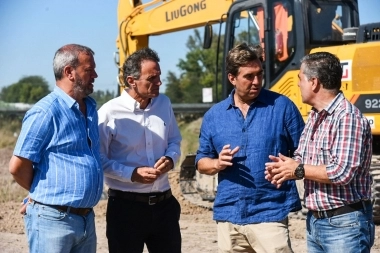 Katopodis recorrió la obra pública que realizan para la ampliación del cauce del Río Luján