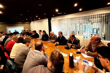 El radicalismo bonaerense se ordena y dirime si volver a reeditar Juntos por el Cambio o un armado propio