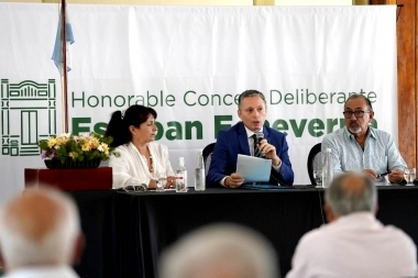 Gray abrió las sesiones ordinarias del Concejo Deliberante en Esteban Echeverria