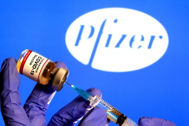 La Anmat autorizó el uso de “emergencia” de la vacuna Pfizer en Argentina