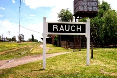 Rauch: asaltaron una joyería de un familiar de Berni y lo apuñalaron