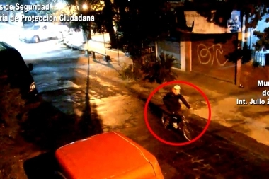 Video: robó una bicicleta de una casa, huyó pero fue atrapado