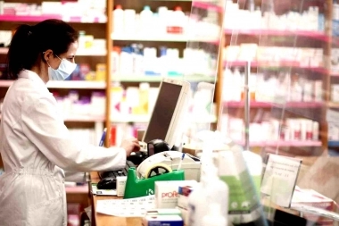 Piden eliminar restricciones para habilitación de farmacias en la Provincia