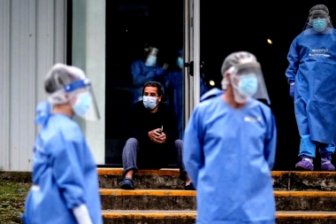 Con nuevo record de 12.701 casos, Argentina superó los 600 mil contagios acumulados