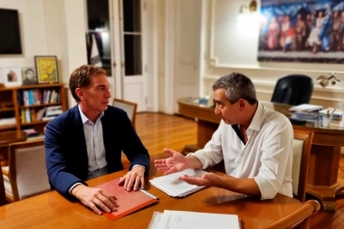 Santilli se reunió con Javkin y criticó el ataque narco: “Pasa en muchos municipios de la Provincia”