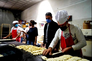 Jorge Macri amplía visitas en la Provincia: recorridas en  Almirante Brown y Lomas de Zamora