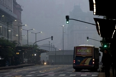 Alerta por “cortina de humo” y “lluvia negra” en el AMBA: qué zonas se verán afectadas
