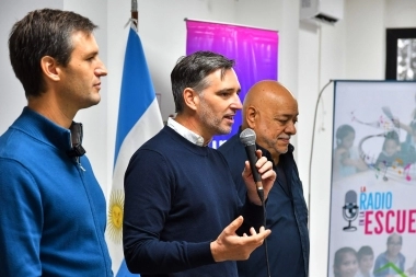 Mantegazza encabezó la inauguración del segundo año del programa “La Radio en la Escuela”