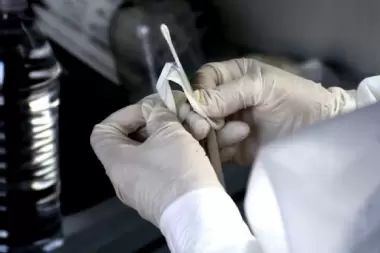 Covid: empresa bonaerense fabricará el primer hisopo nasofaríngeo de origen argentino