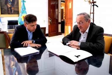 Trabajo conjunto: Kicillof recibió al intendente radical Lunghi