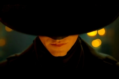 Volvió a salir la luna con el primer tráiler de la nueva serie de “El Zorro”