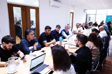 Paritarias: el gobierno de Kicillof ofreció 10% en dos cuotas a docentes y estatales