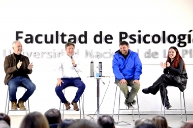 Kicillof y Grabois en La Plata: autocríticas y la idea de un nuevo “carácter de época” al peronismo
