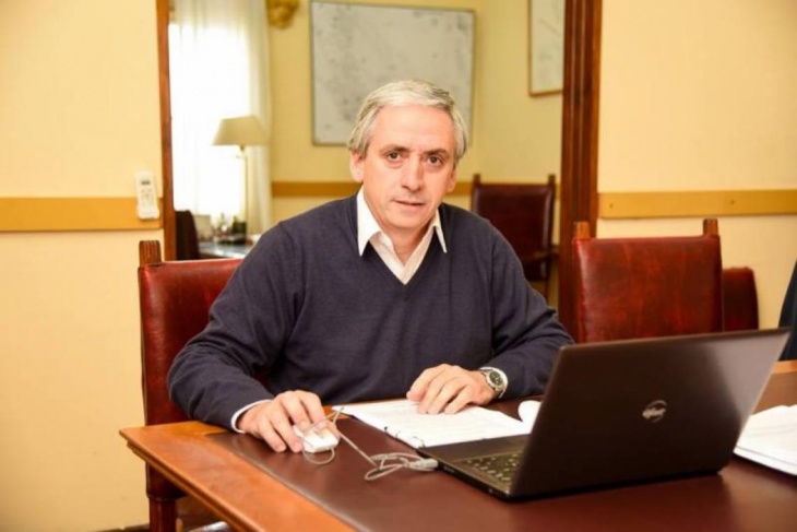 Gastón