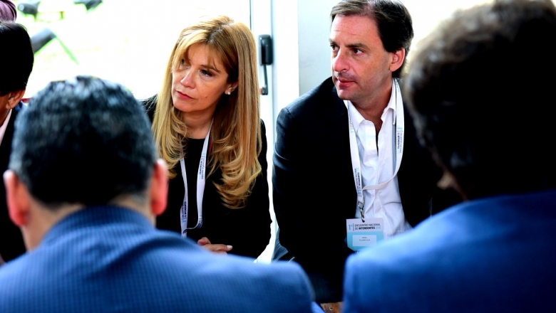 El intendente de Escobar dejó fuera a Insaurralde: destaca a Magario y Kicillof para la Gobernación