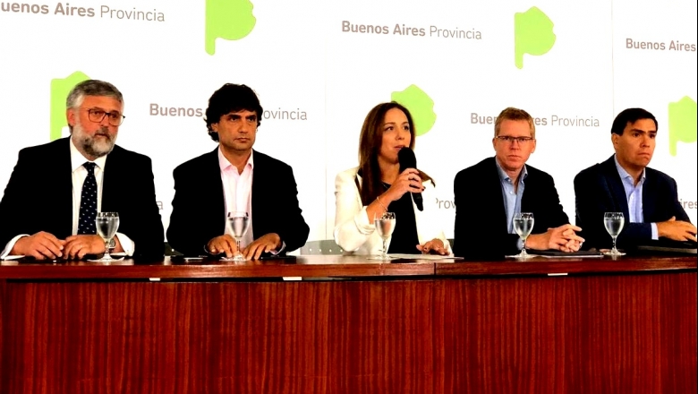 Vidal oficializó el paquete de medidas en la Provincia para “aliviar la situación dificil”