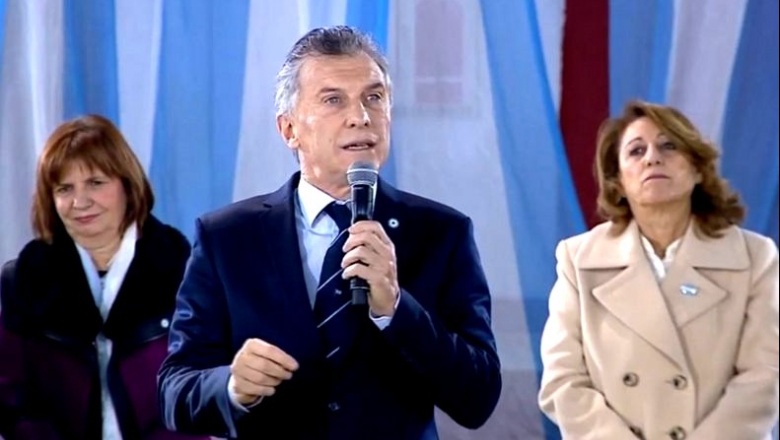 En el Día de la Bandera, Macri apuntó y culpó a los Moyano por la caída del empleo
