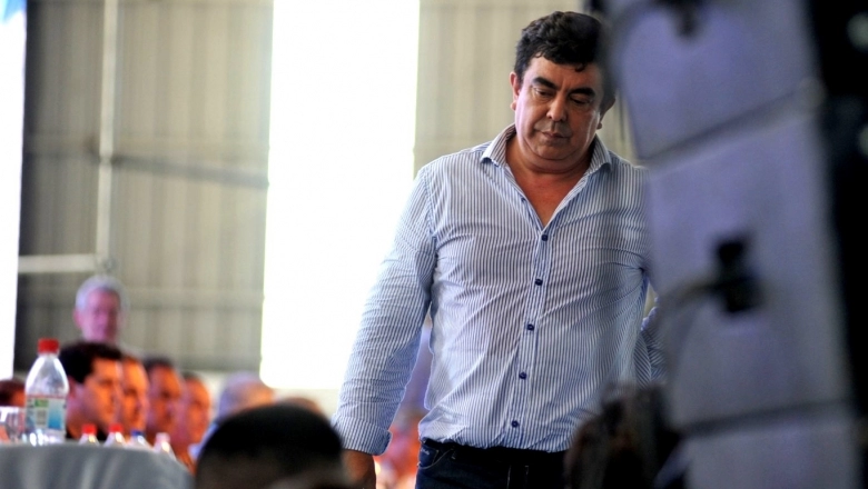 Duras críticas a Espinoza por “hacer campaña con recursos públicos”