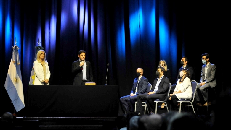 Kicillof tomó juramento a los nuevos ministros del Gabinete bonaerense