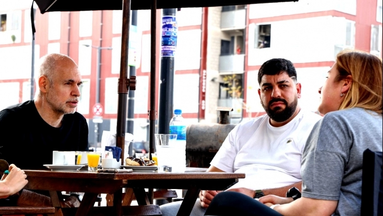 Larreta visitó a una destacada emprendedora del Barrio Mugica
