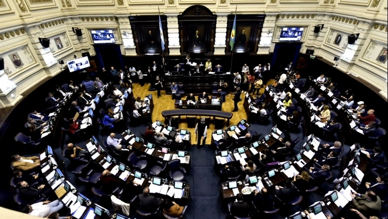 Sin mayores sobresaltos, Diputados bonaerenses trató temas de agenda