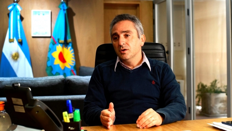 Para Larroque, la decisión de Cristina de no ser candidata “es terminante”