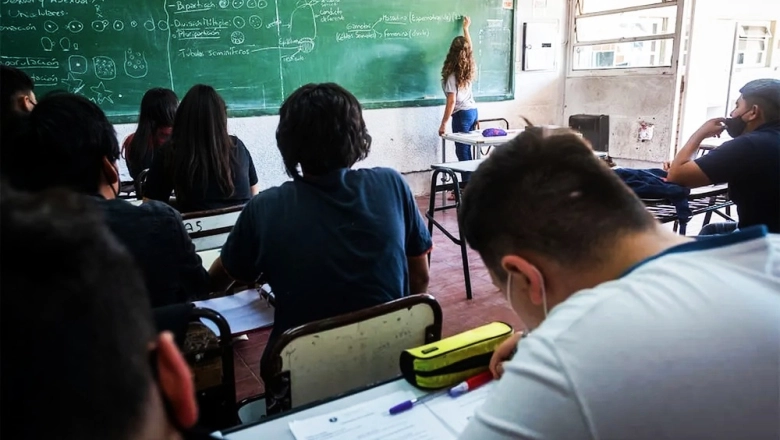 Fuerte denuncia: acusan al gobierno de Kicillof de recortar más del 50% del Fondo para Escuelas