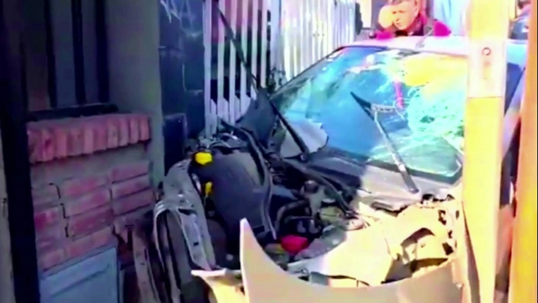 "No te hagas matar acá": robaron un auto en Hurlingham y acabaron inconscientes tras chocarlo en CABA