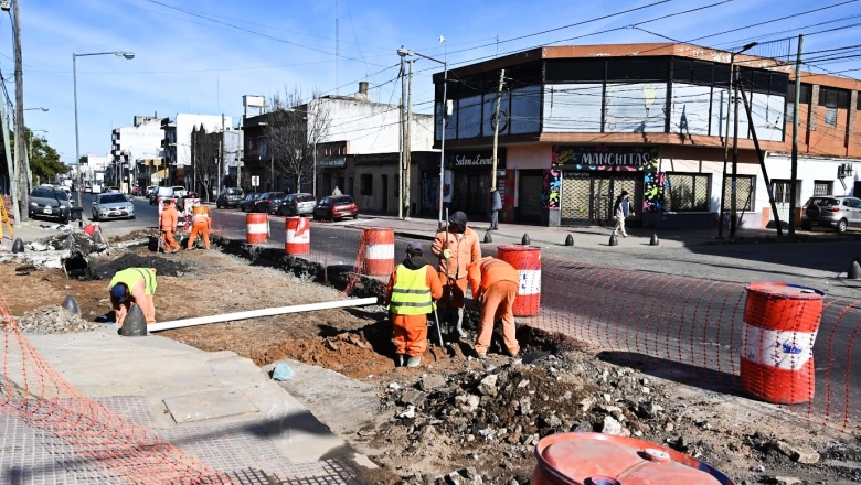Moreira avanza con las obras de la Av. Juan Manuel de Rosas y el puente José León Suárez en San Martín
