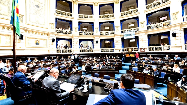 Sin tratar la condonación de deudas a municipios, Diputados abrió el debate parlamentario para la Ley de Leyes de Kicillof