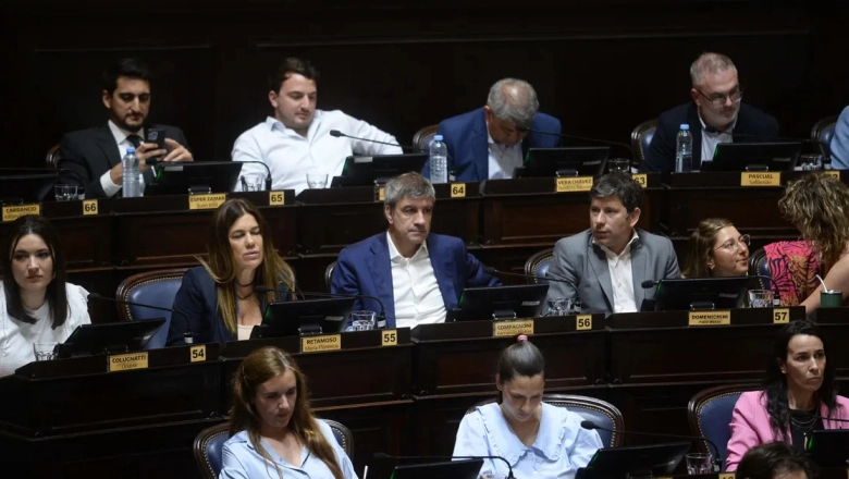 Endeudamiento de Kicillof: la oposición denunció “negociados disfrazados” y “subasta” del Banco Provincia