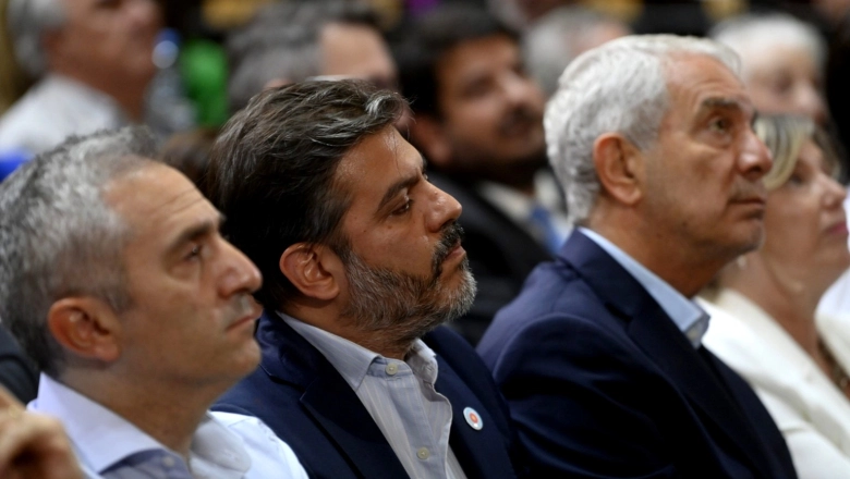 Ministro de Kicillof aplacó la interna tras críticas de La Cámpora por no mencionar a Cristina Kirchner