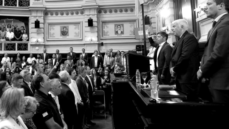 El gobierno de Kicillof convocó al peronismo y activa reunión clave para definir la agenda legislativa