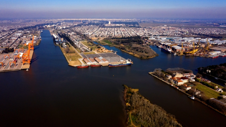 Legisladora peronista reavivó el proyecto para cambiarle el nombre al Puerto La Plata