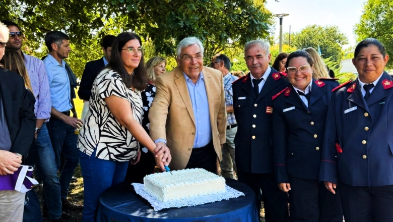 Alegre encabezó la celebración por los 116 años de Villa Sauze con un mensaje a la comunidad: “Hay que vibrar alto”