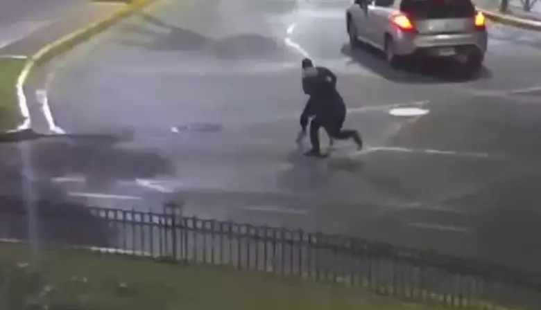 Violenta pelea en medio del tránsito acabó con varios detenidos en Tigre