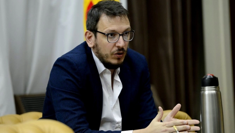 Jóvenes y jubilados, en rojo: la deuda se disparó en la Provincia de Buenos Aires