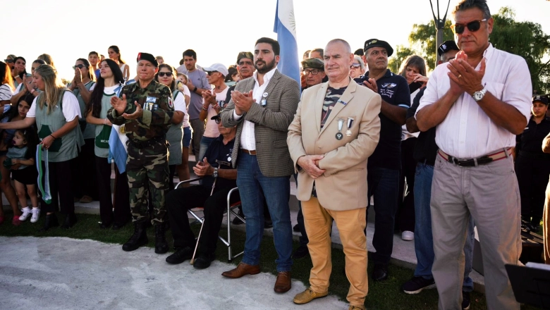 En la Plazoleta Islas Malvinas: Egüen presentó un plan integral de reconocimiento a los veteranos