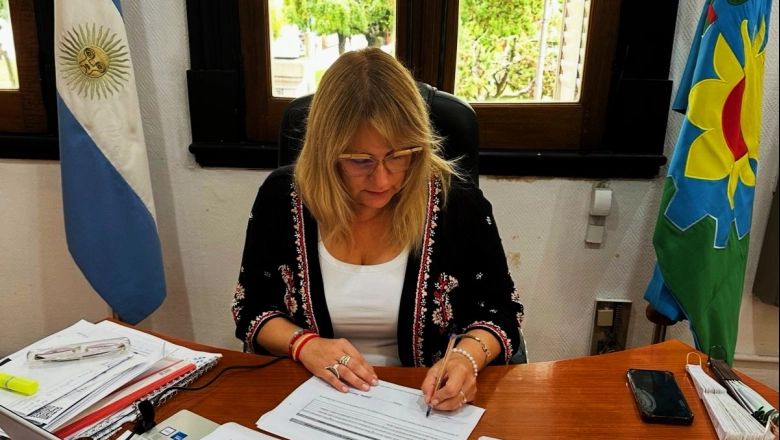 Transparencia y compromiso municipal: Revilla presentó su Declaración Jurada de Bienes