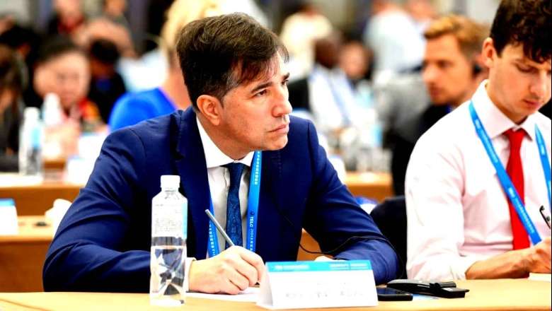 Con un mensaje a la interna, intendente radical se postuló como candidato a gobernador bonaerense