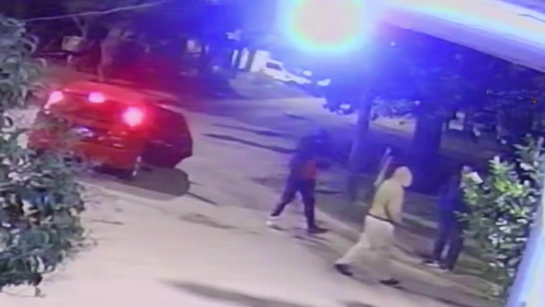 Raid delictivo en Moreno: esperaba el colectivo para ir a trabajar y los asaltó una banda de "pirañas"